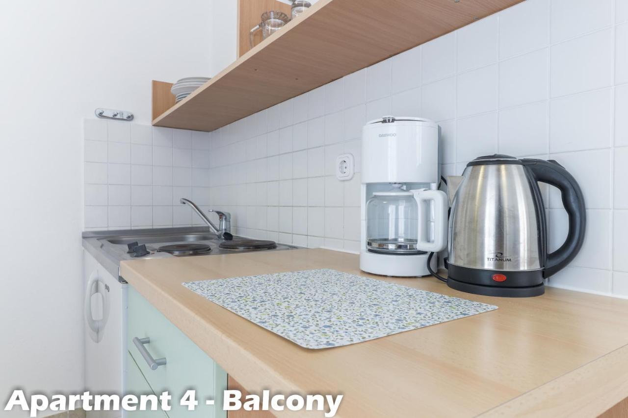 Art Apartments Врсар Экстерьер фото
