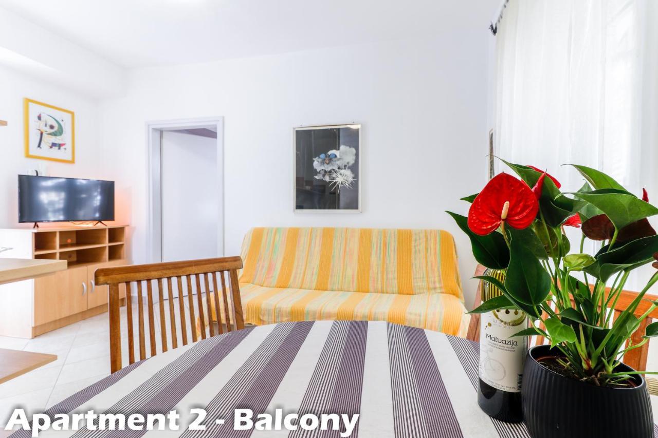 Art Apartments Врсар Экстерьер фото