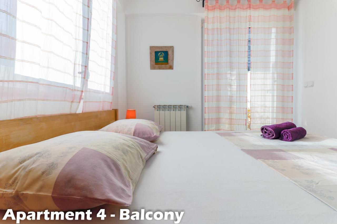 Art Apartments Врсар Экстерьер фото