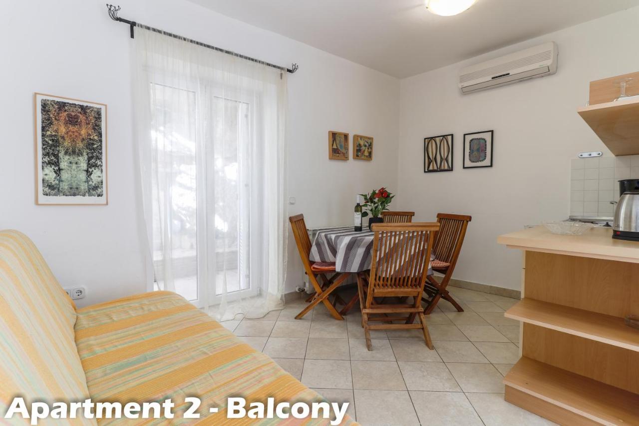 Art Apartments Врсар Экстерьер фото
